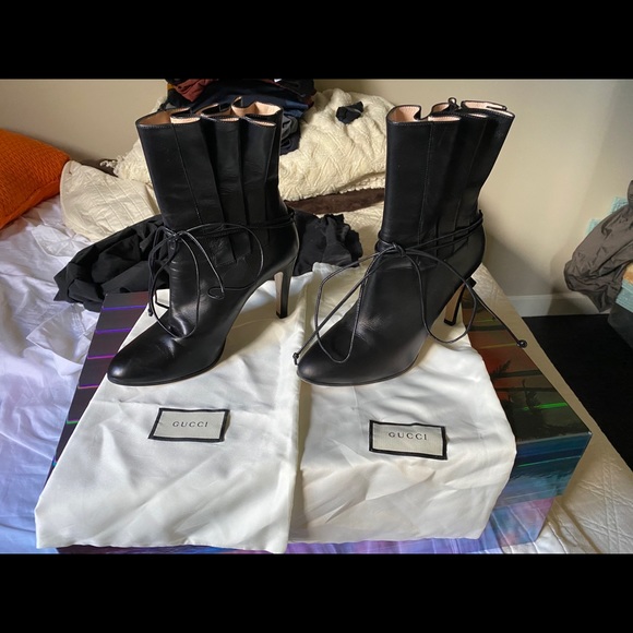 Gucci boots - Picture 1 of 6